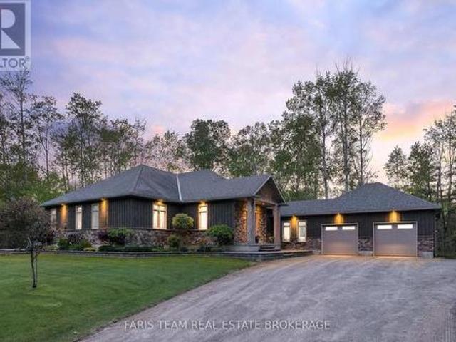470 Baseline Road S, Tiny, ON, L4R 0E3 house for sale | Listing ID S13438 | Royal LePage