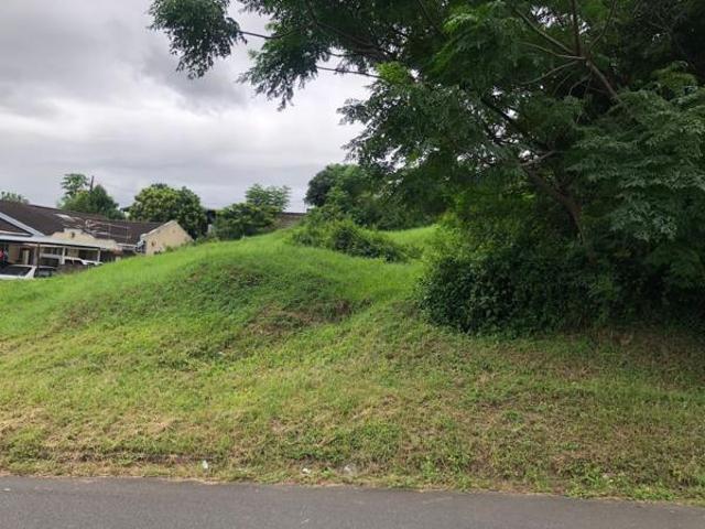 470 m² Land available in Oaklands