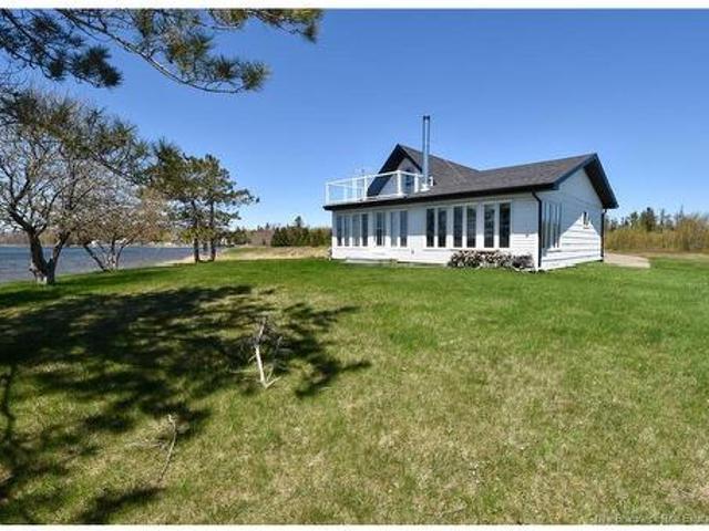 470 Sureau Blanc, Tracadie, NB, E1X 4T9 house for sale | Listing ID NB140505 | Royal LePage