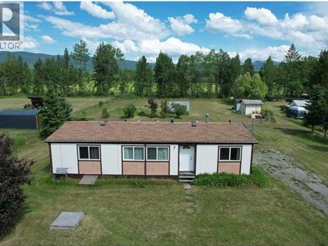 4719 Dusty Road, Quesnel, BC, V2J 6L5 house for sale | Listing ID R3142 | Royal LePage
