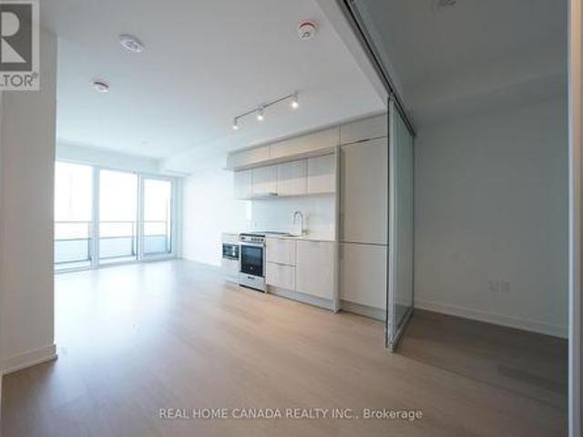 4712 Burnhamthorpe Road W, Mississauga, ON, L4W 2A6 lease for lease | Listing ID W13601 | Royal LePage