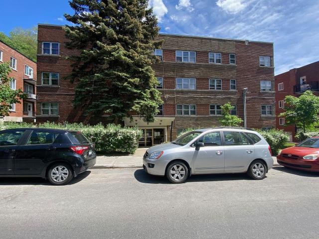 4720 Ave St Kevin 1 Bedroom Apartment for Rent at 4720 Av Saint Kevin, Montréal, QC H3W 1N9 Côte Des Neiges
