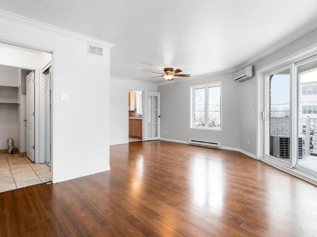 472 Rue Valois, #6