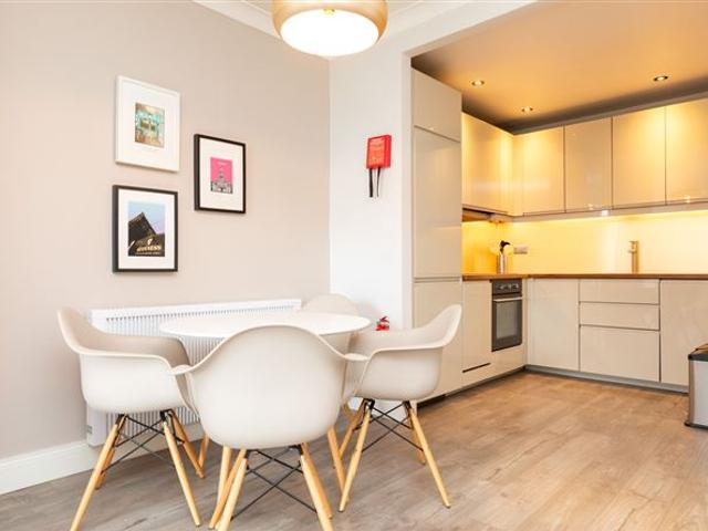 475,000 | 16 Ranelagh Court, Ranelagh, Dublin 6 Herbert & Lansdowne Estate Agents 4989 MyHome. Ie Residential