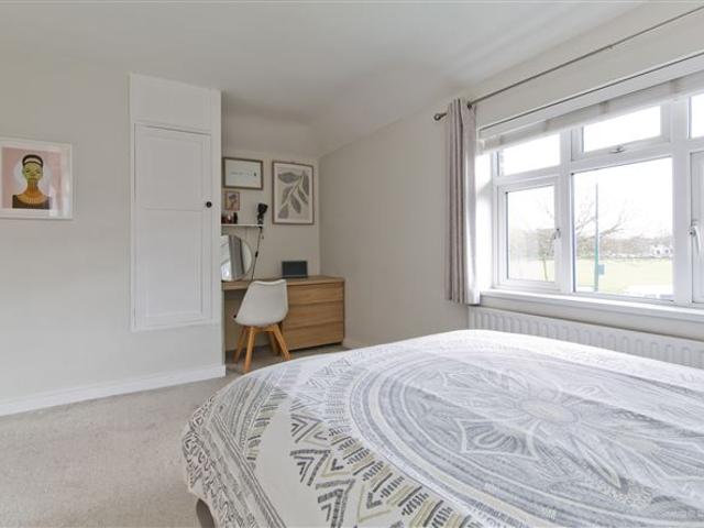 475,000 | 122 Dolphin Road, Drimnagh, Dublin 12 Sherry FitzGerald Sundrive 4993 MyHome. Ie Residential