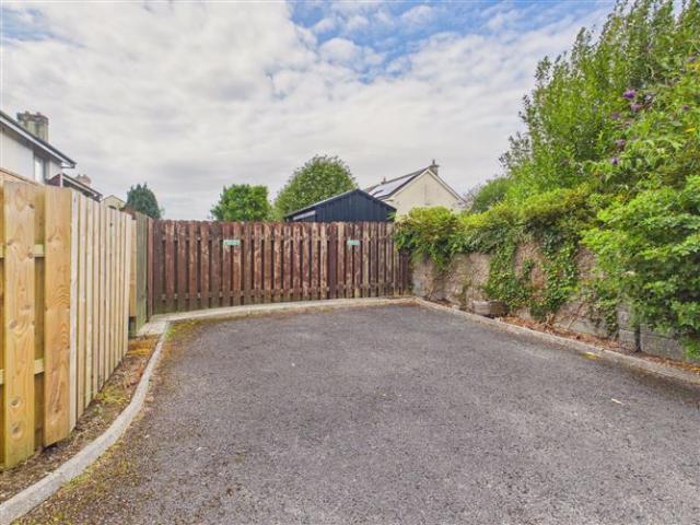 475,000 | 12a Rian Oisin, Cois Cuain, Salthill, Galway DNG Leonard & Heaslip 5018 MyHome. Ie Residential