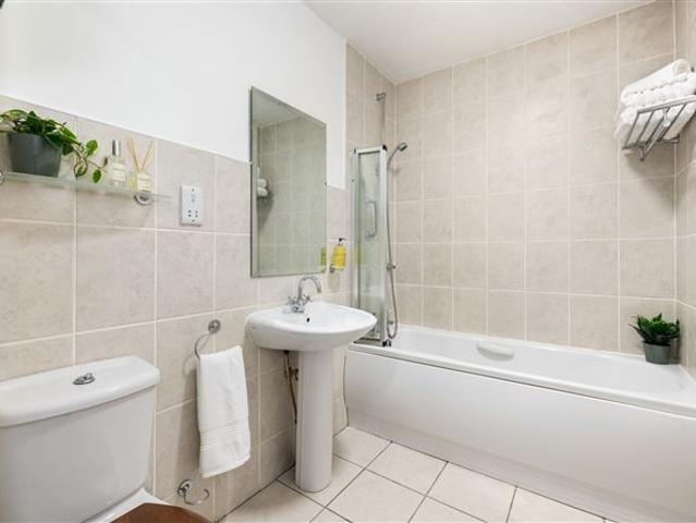 475,000 | 315 Richmond Court, Richmond Avenue South, Dartry, Dublin 6 Hunters Estate Agent 5000 MyHome. Ie Residential