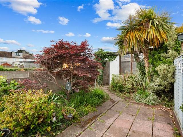 475,000 | 67 Carnlough Road, Cabra, Dublin 7 DNG Phibsboro 5001 MyHome. Ie Residential