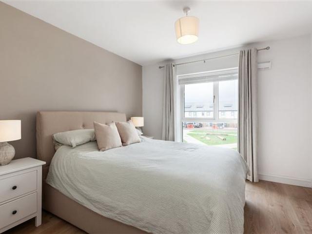 475,000 | 70 The Gardens, Kilmartin Grove, Hollystown, Dublin 15 DNG Castleknock 4990 MyHome. Ie Residential