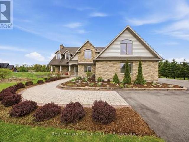 4760 Nassagaweya Puslinch Townline, Puslinch, ON, N0B 2J0 house for sale | Listing ID X13516 | Royal LePage