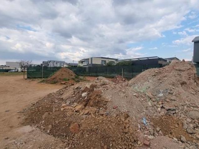 476 m² Land available in Bendor
