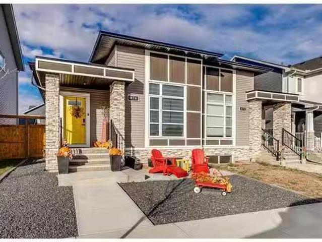 476 Reynolds Avenue Sw, Airdrie, AB, T4B 5G2 house for sale.