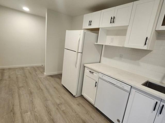 4775 Rundlewood Dr NE 2 Bedroom Apartment for Rent at 4775 Rundlewood Dr Ne, Calgary, AB T1Y 2S6 The Properties
