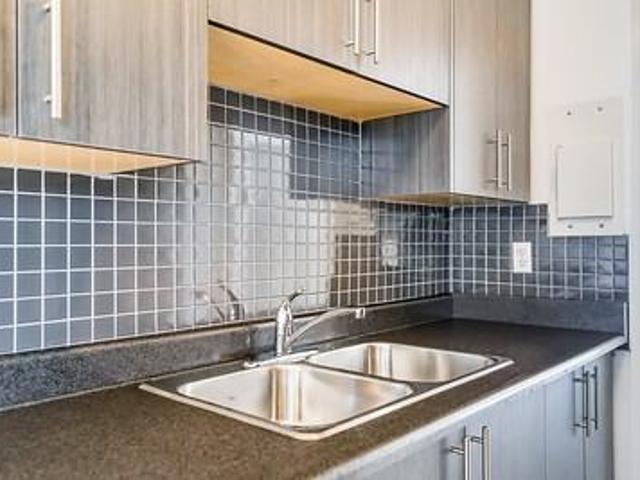 477 Elizabeth St 2 Bedroom Apartment for Rent at 477 Elizabeth St, Burlington, ON L7R 2M3 Brant