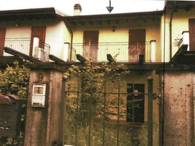 479/2023 U BS quadrilocale con box in asta a Barbariga