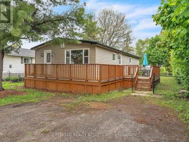 479 Henrietta Street, Gananoque, ON, K7G 1X8 house for sale | Listing ID X13181 | Royal LePage