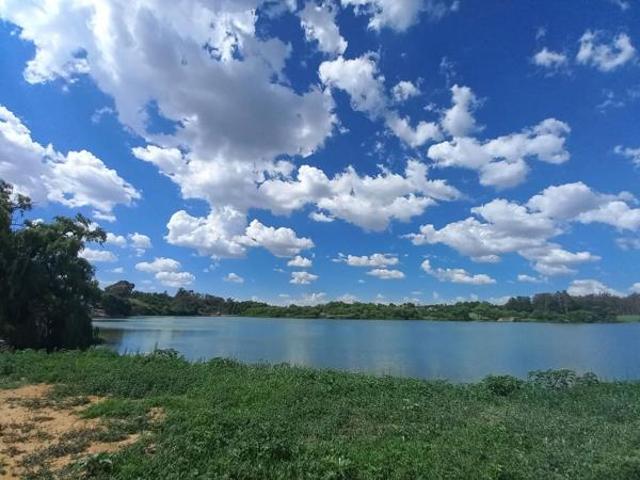 479 m² Land available in Loch Athlone