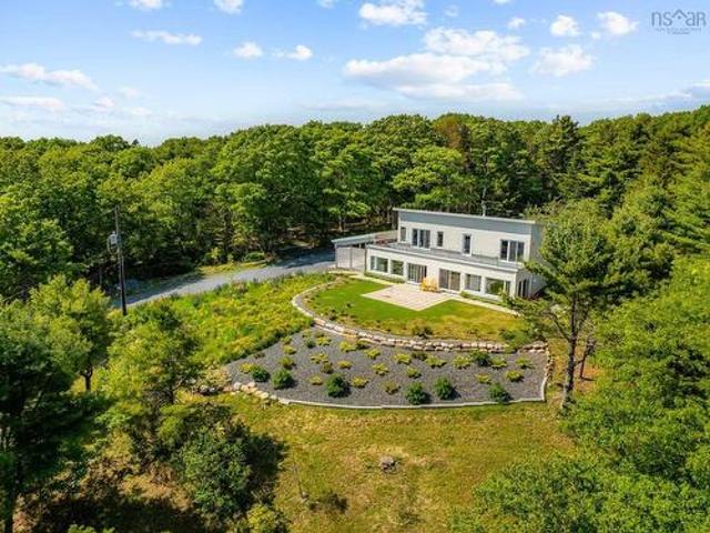4808 Highway, East Lahave, NS, B4V 0V7 house for sale | Listing ID 202613 | Royal LePage