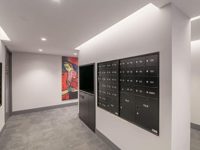 4800 Boulevard de Maisonneuve West 2 Bedroom Apartment for Rent at 4800 Boul De Maisonneuve O, Westmount, QC H3Z 1M1
