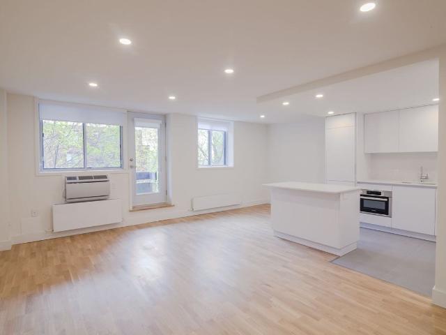 4800 Boulevard de Maisonneuve West 2 Bedroom Apartment for Rent at 4800 Boul De Maisonneuve O, Westmount, QC H3Z 1M1