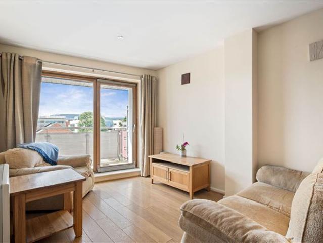 480,000 | 31 Frascati Hall, Sweetmans Avenue, Blackrock, County Dublin Allen & Jacobs 5005 MyHome. Ie Residential