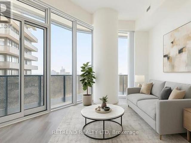 4816 Downes Street, Toronto, ON, M5E 0E4 condo for sale | Listing ID C12272 | Royal LePage