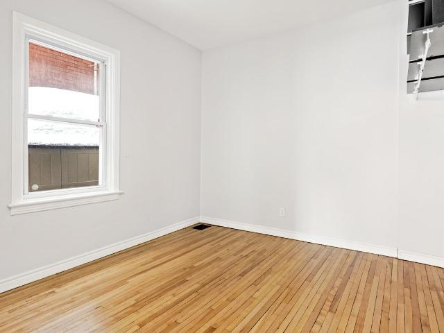 481 Besserer Street 4 Bedroom Apartment for Rent at 481 Besserer St, Ottawa, ON K1N 6C2 Sandy Hill