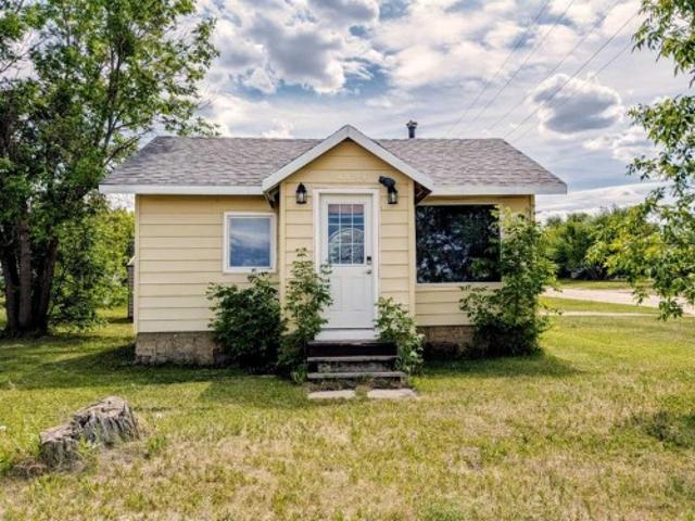 4824 47 Avenue, Spirit River, AB, T0H 3G0 house for sale | Listing ID A2321 | Royal LePage