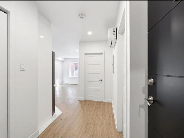 4820 Ch. de la Côte Ste Catherine, #106