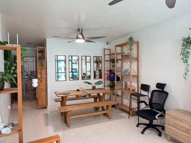 482 Segar Road HDB Apartment For Sale, $515,000, 3 Bed 2 Bath 979 sqft $526.00 psf