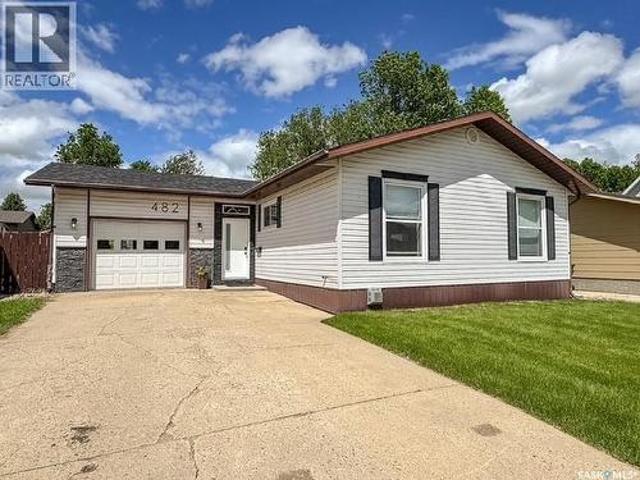 482 Russell Crescent, Swift Current, SK, S9H 4S7 house for sale | Listing ID SK039365 | Royal LePage