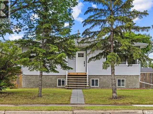 4835 7Th Avenue, Regina, SK, S4T 0R8 house for sale | Listing ID SK040210 | Royal LePage