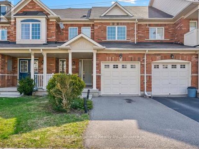 4832 Capri Crescent, Burlington Alton, ON, L7M 0H9 house for lease | Listing ID W13458 | Royal LePage