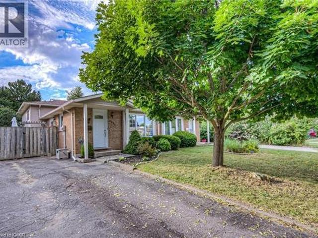483 Kingscourt Drive Unit# A, Waterloo, ON, N2K 2X9 house for lease | Listing ID 40828 | Royal LePage