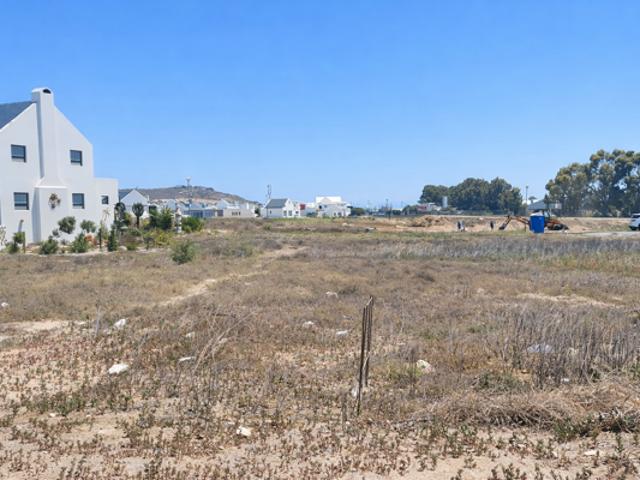 483 m² Land available in Harbour Lights