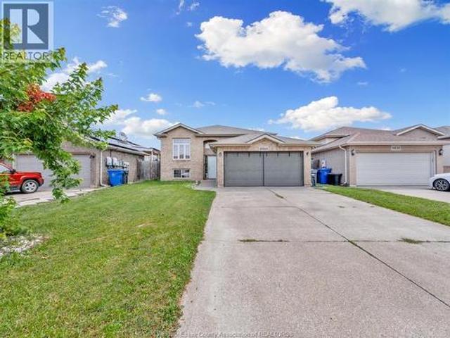 4844 Whitefish Crescent, Windsor, ON, N9G 3E2 house for sale | Listing ID 26018 | Royal LePage