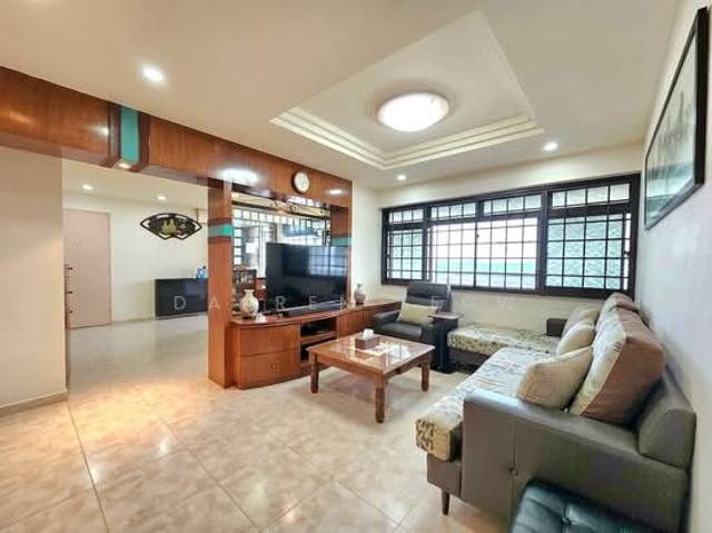 484D Choa Chu Kang Avenue 5 HDB Apartment For Sale, $568,800, 3 Bed 2 Bath 1,087 sqft $523.00 psf
