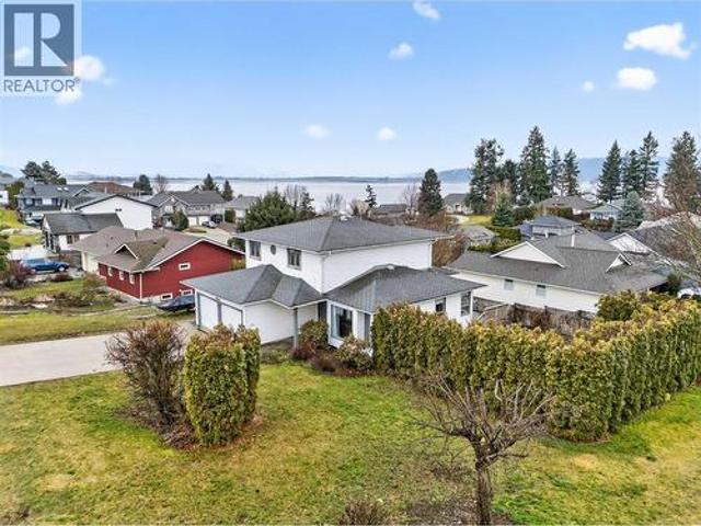 4851 13 Street Ne, Salmon Arm, BC, V1E 3P1 house for sale | Listing ID 10394 | Royal LePage