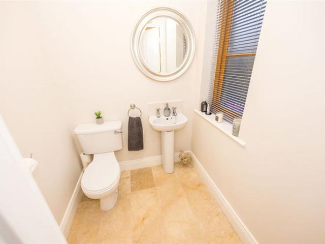 485,000 | 15 Steeplechase Green, Ratoath, Co. Meath Gordon Hughes Estate Agents 4979 MyHome. Ie Residential