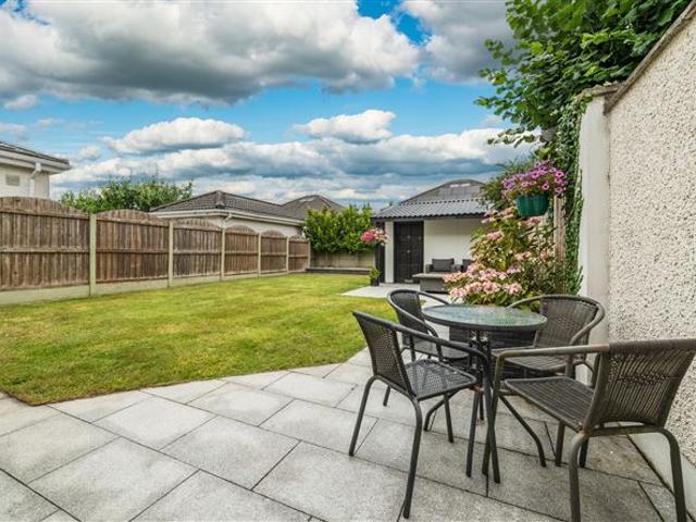 485,000 | 29 Oak Glade, Blessington Road, Naas, Co. Kildare Jordan Town and Country Estate Agents 5018 MyHome. Ie Residential