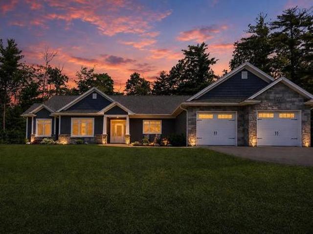 485 Calderwood Drive, Wellington, NS, B2T 0S2 house for sale | Listing ID 202616 | Royal LePage