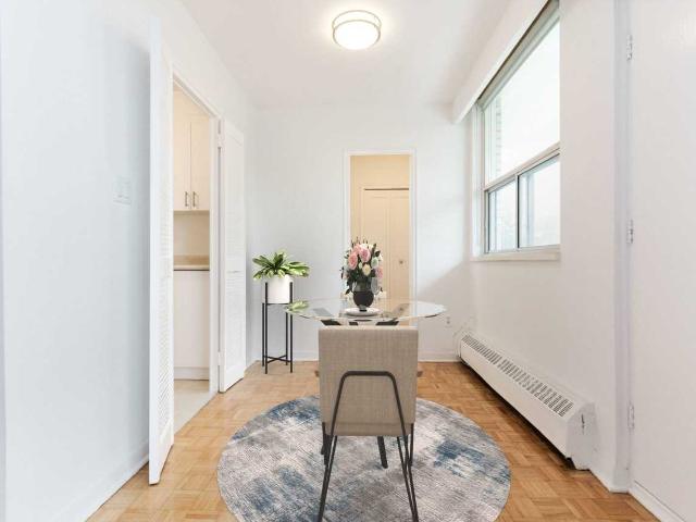 485 Eglinton Ave E 2 Bedroom Apartment for Rent at 485 Eglinton Ave E, Toronto, ON M4P 1N2 Davisville Village