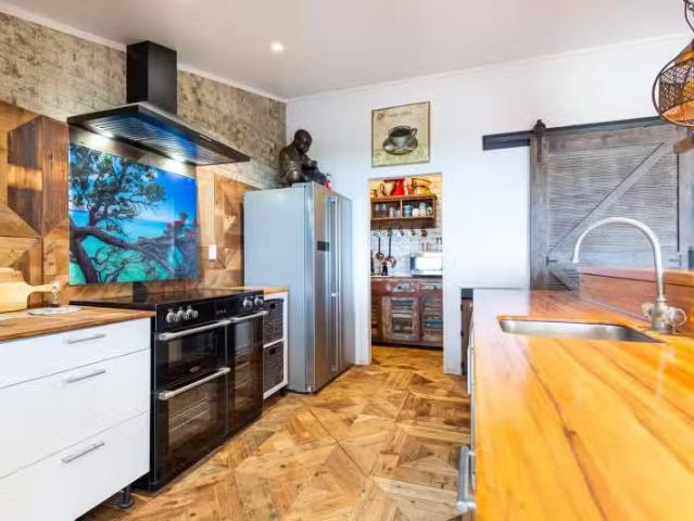 485 Pukehina Parade, Pukehina, Western Bay Of Plenty