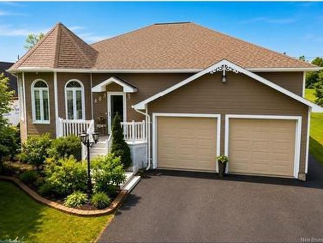 485 Rue Msgr Richard, Beresford, NB, E8K 1Y9 house for sale | Listing ID NB143344 | Royal LePage