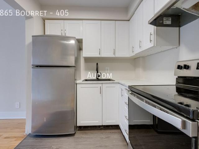 4865 Bourret 405