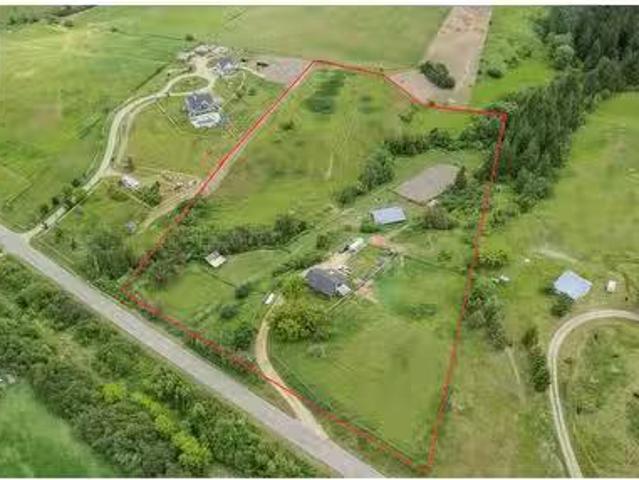 4878 Stepney Road, Spallumcheen, BC, V4Y 0R7 farm for sale.