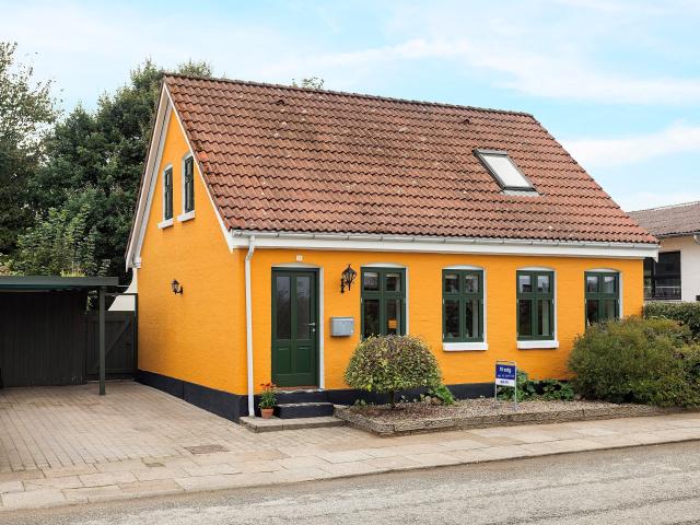 487 2 Bagterpvej 16 Velholdt byhus med god lukket have RealMæglerne