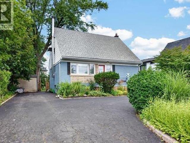 487 Wildwood Drive, Oakville, ON, L6K 1V1 house for sale | Listing ID 40850 | Royal LePage