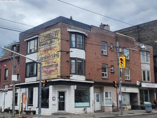 488 Logan Avenue, Toronto, ON, M4M 1Y5 investment for lease | Listing ID E13671 | Royal LePage