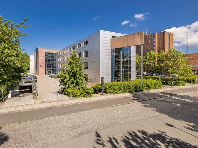 488 m² kontorlejemål med super beliggenhed i Lyngby